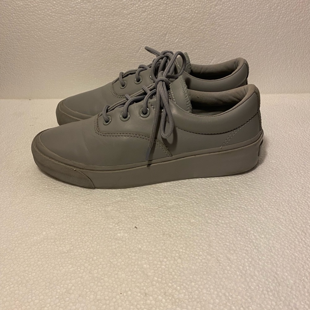 Converse Skid Grip CVO Low Mono Leather - Dolphin Grey - Size 6 - Picture 3 of 5